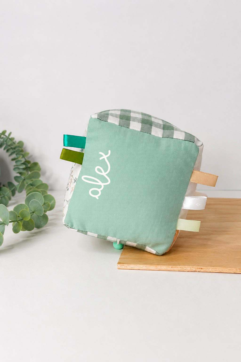 Cubo Sensorial Montessori para Bebé