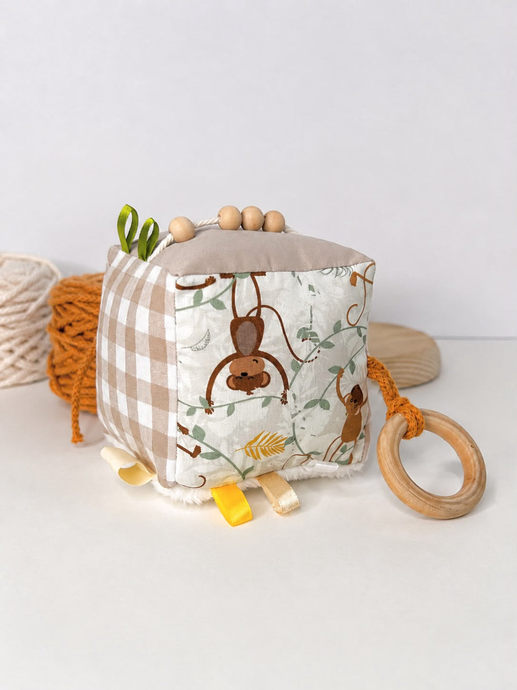 Cubo Sensorial Montessori para Bebé